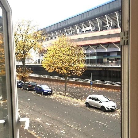 1 Fitzhamon Embankment Apartments Opposite Principality Stadium - Long Stay Offer 카디프 외부 사진