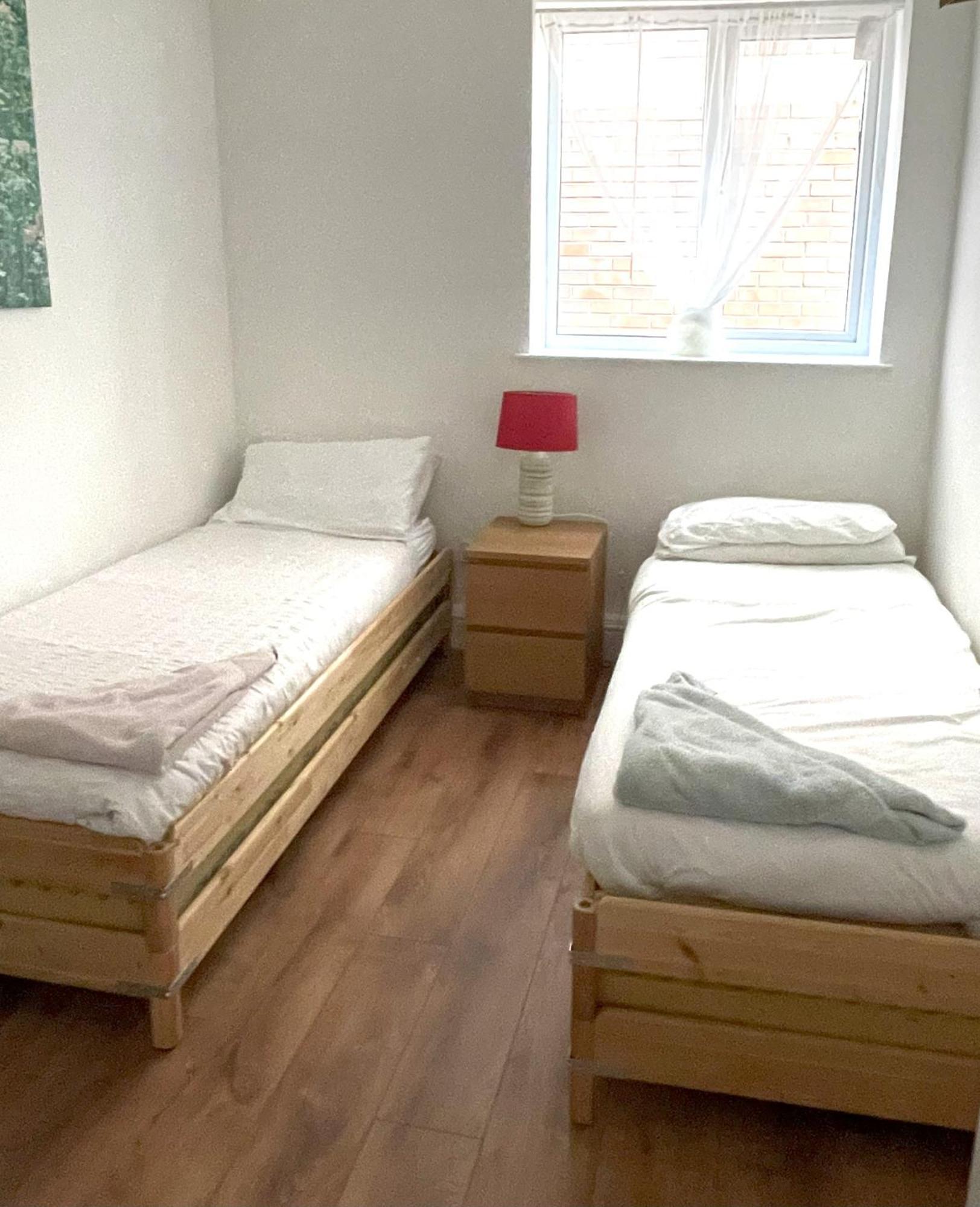 1 Fitzhamon Embankment Apartments Opposite Principality Stadium - Long Stay Offer 카디프 외부 사진