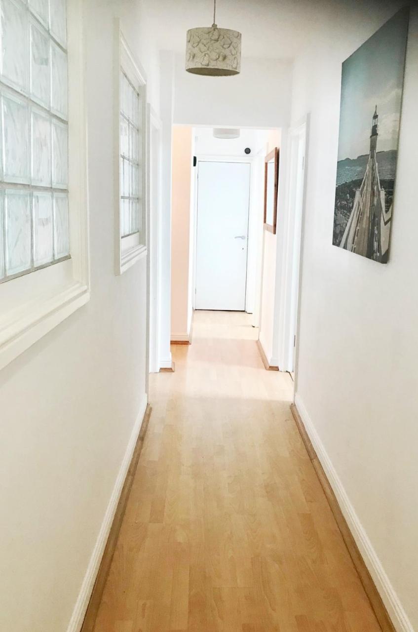 1 Fitzhamon Embankment Apartments Opposite Principality Stadium - Long Stay Offer 카디프 외부 사진